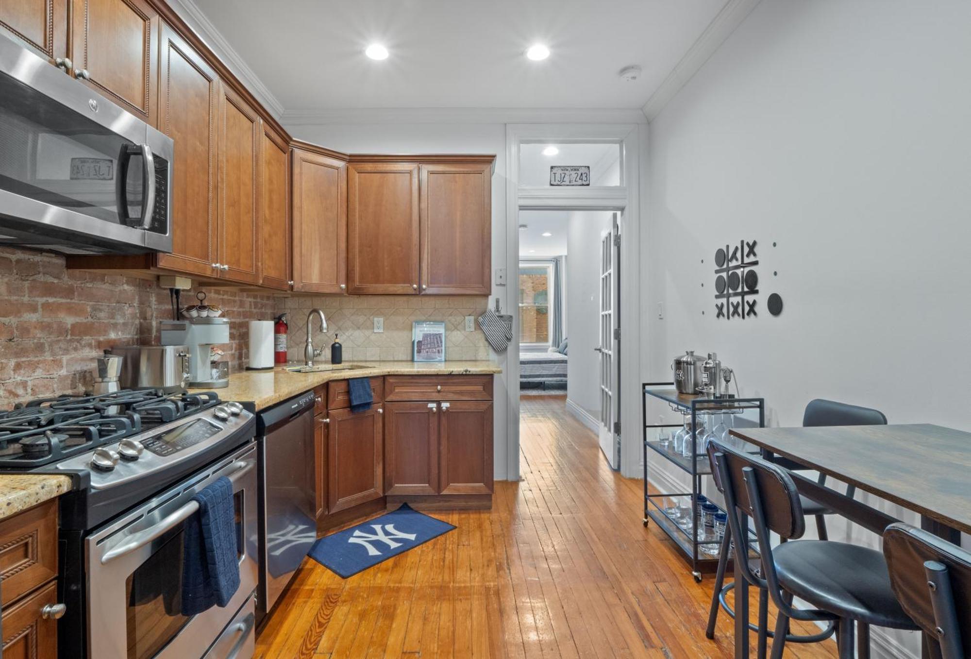 Your New York Home Base 15 Minutes To Nyc Hoboken Exterior foto